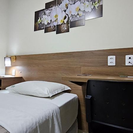 Hotel Vitoria Sinop Esterno foto