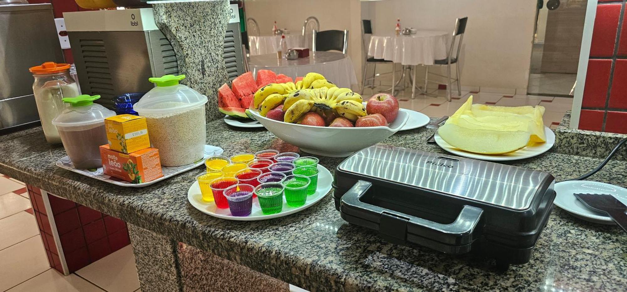 Hotel Vitoria Sinop Esterno foto