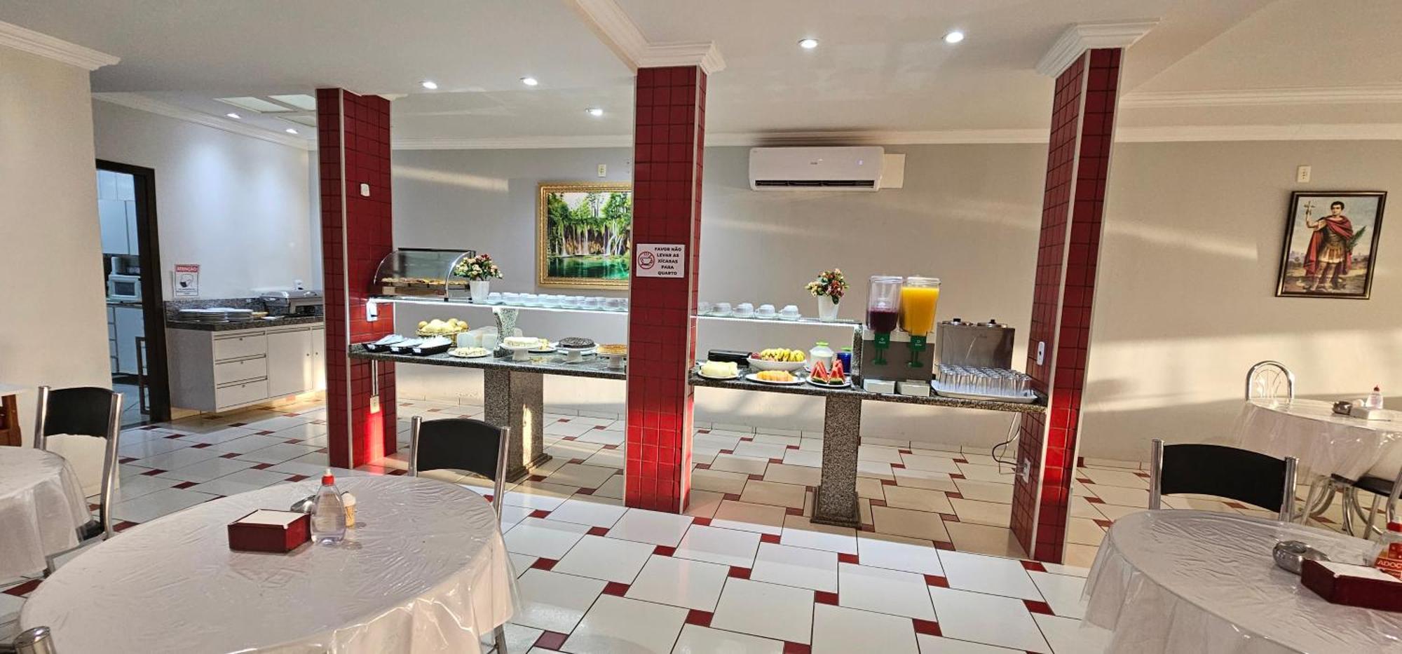Hotel Vitoria Sinop Esterno foto