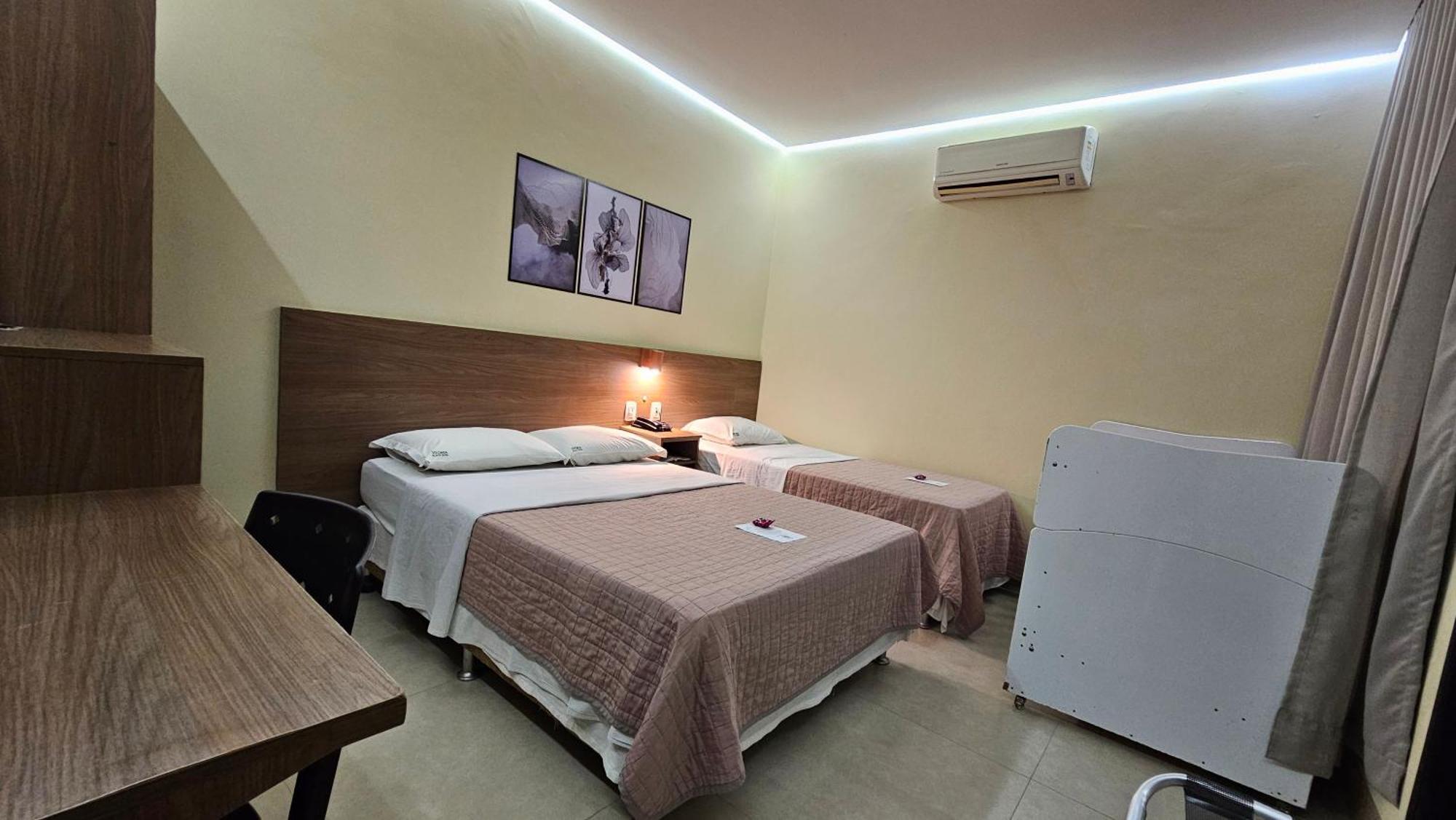 Hotel Vitoria Sinop Esterno foto