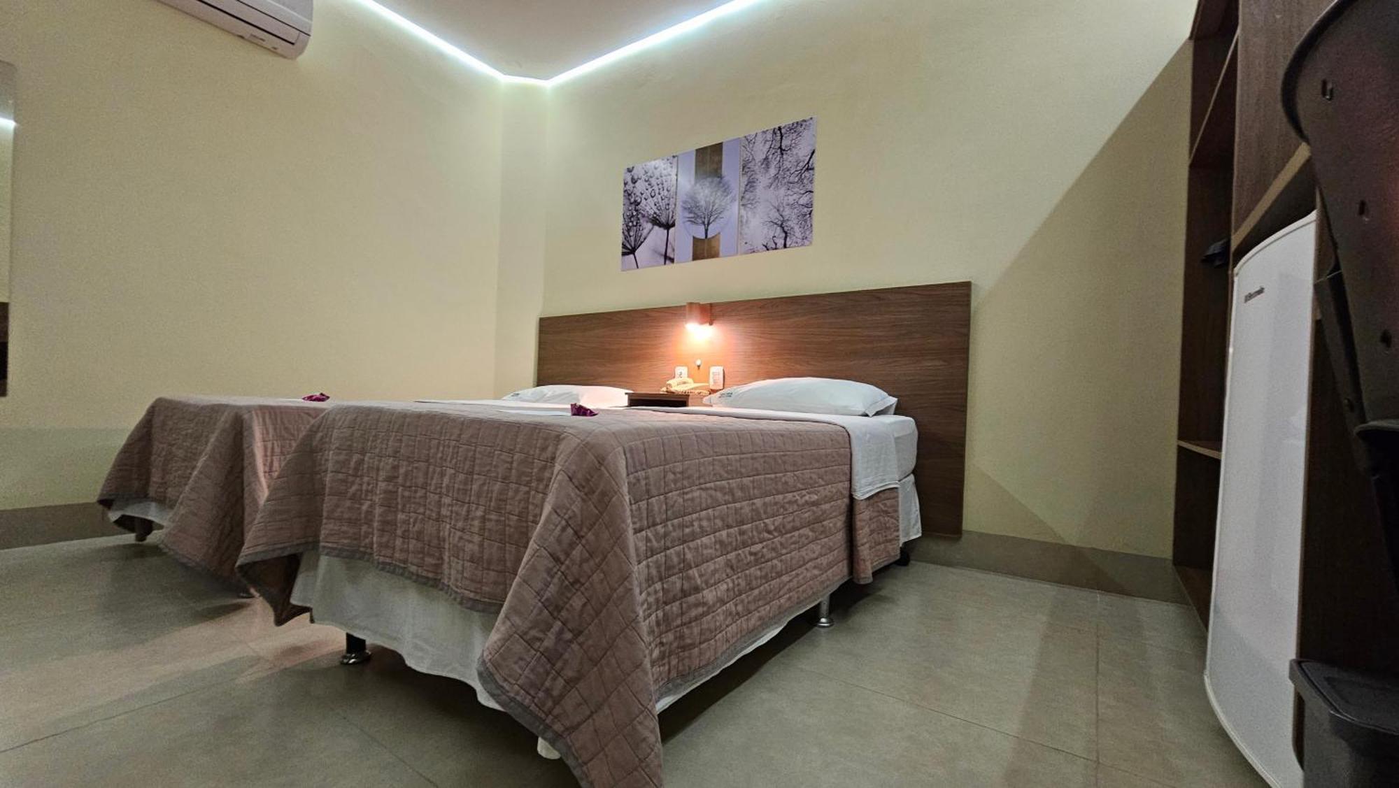 Hotel Vitoria Sinop Esterno foto