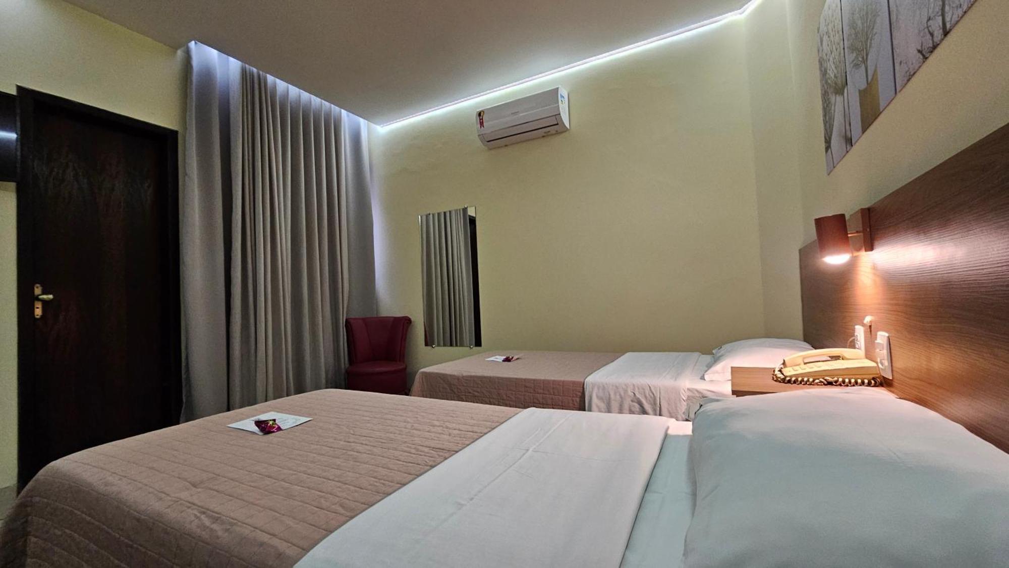 Hotel Vitoria Sinop Esterno foto