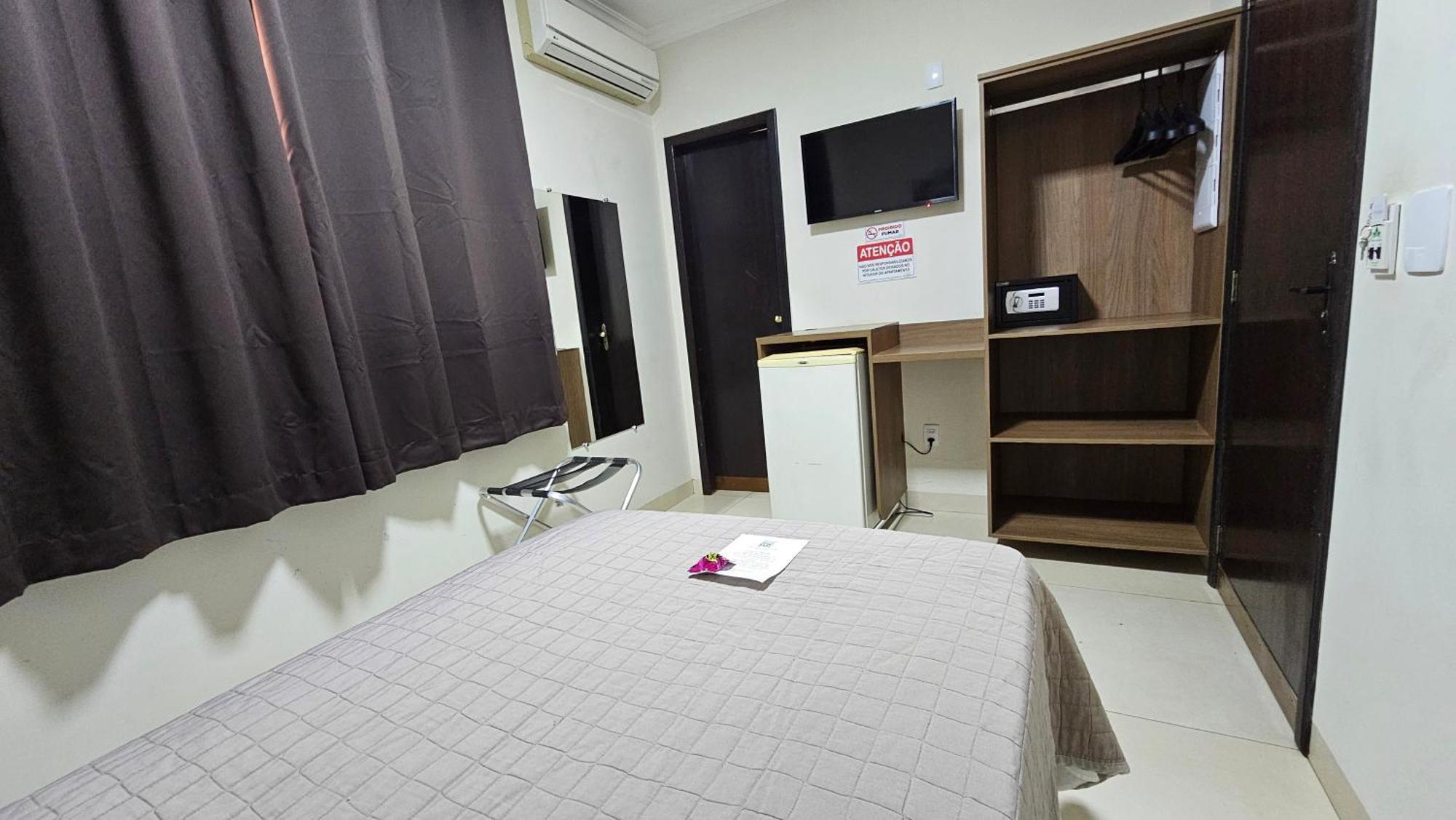 Hotel Vitoria Sinop Esterno foto